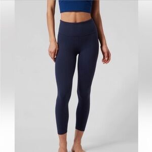 Like new☀️Athleta ultra high-rise elation 7/8 tight legging navy blue Small